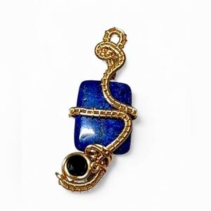 Lapis lazuli Gold and Blue wire art Pendant Necklace